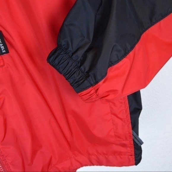 Men’s Columbia Packable Lightweight Windbreaker Jacket, Red/Black - Size XL - Picture 3 of 13